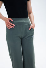 Last inn bildet i Galleri-visningsprogrammet, NINYAS HIGH WAIST PANTS - Oliven

