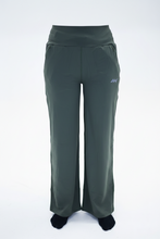 Last inn bildet i Galleri-visningsprogrammet, NINYAS HIGH WAIST PANTS - Oliven
